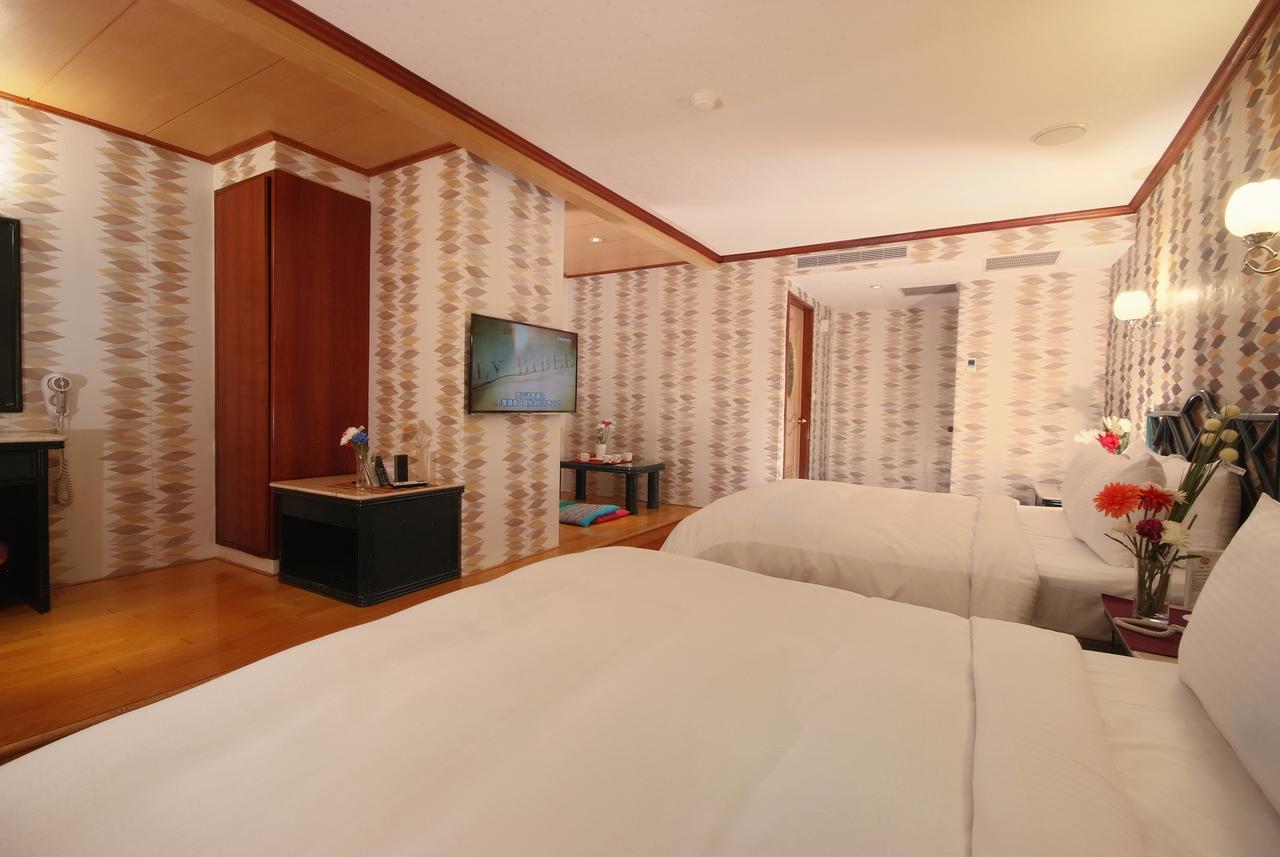 טאיפיי Pink Lotus Hotel מראה חיצוני תמונה